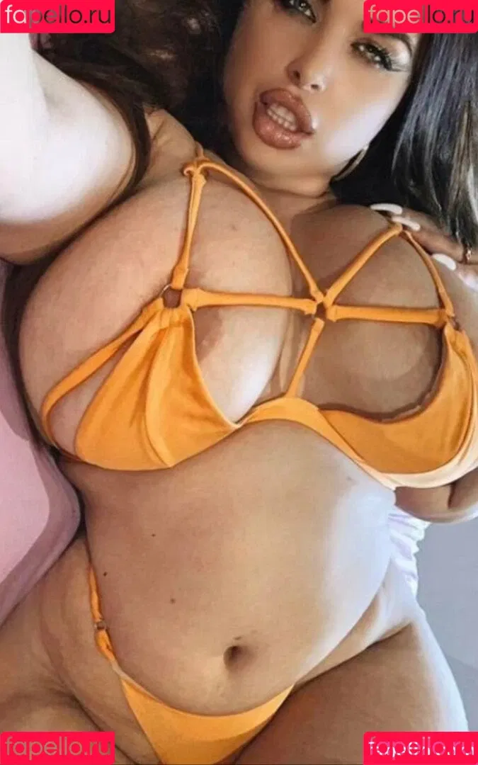 Linda Adams Onlyfans Photo Gallery 