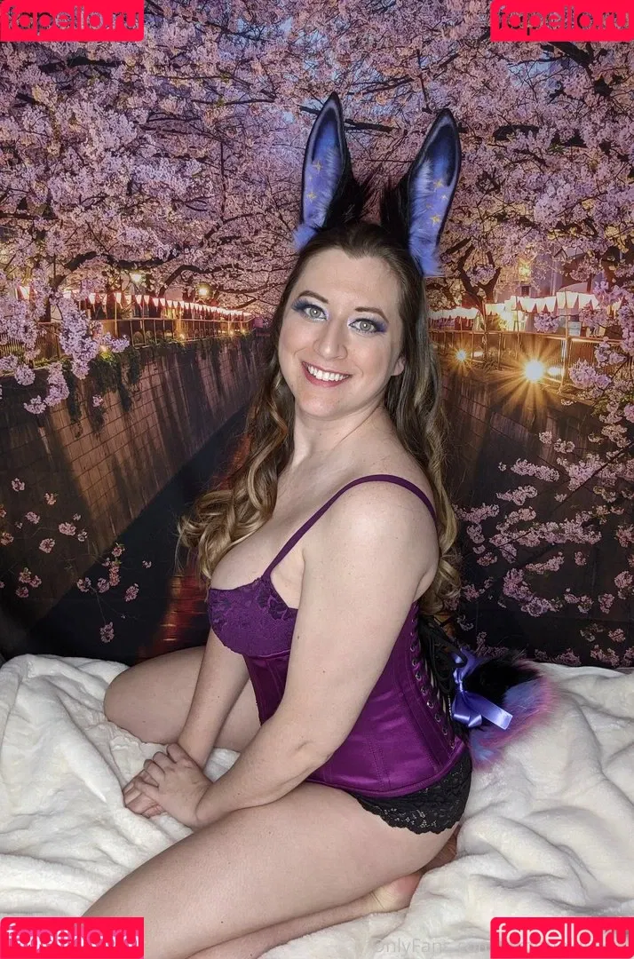 Lady Kitsune Onlyfans Photo Gallery 