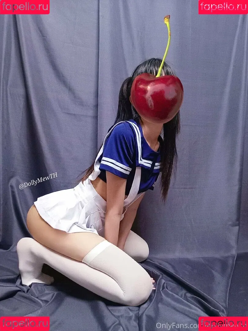DollyMewTH Onlyfans Photo Gallery 