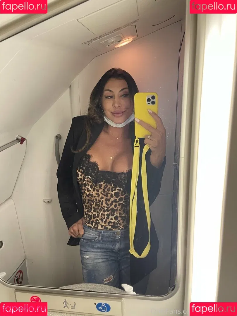 Jaque Khury Onlyfans Photo Gallery 