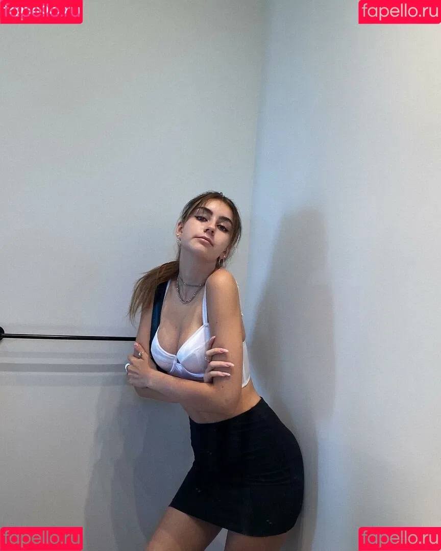 Emiliee Russo Onlyfans Photo Gallery 