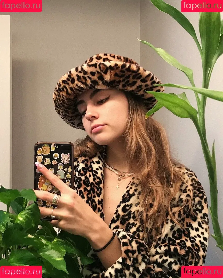 Emiliee Russo Onlyfans Photo Gallery 