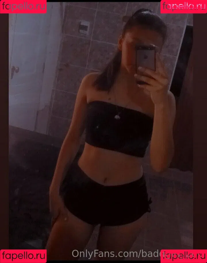 baddgirl_200 Onlyfans Photo Gallery 