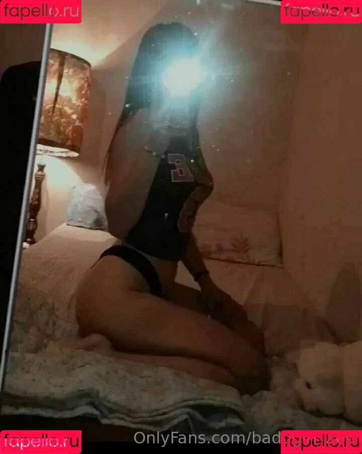 baddgirl_200 Onlyfans Photo Gallery 