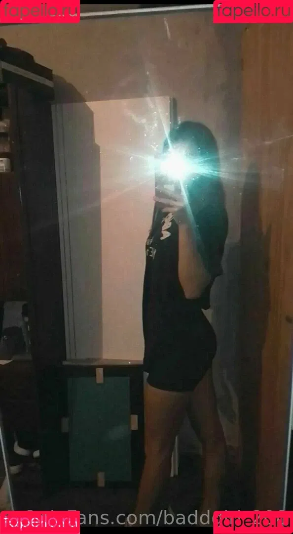 baddgirl_200 Onlyfans Photo Gallery 