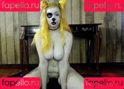 Empresselfiie Onlyfans Photo Gallery 