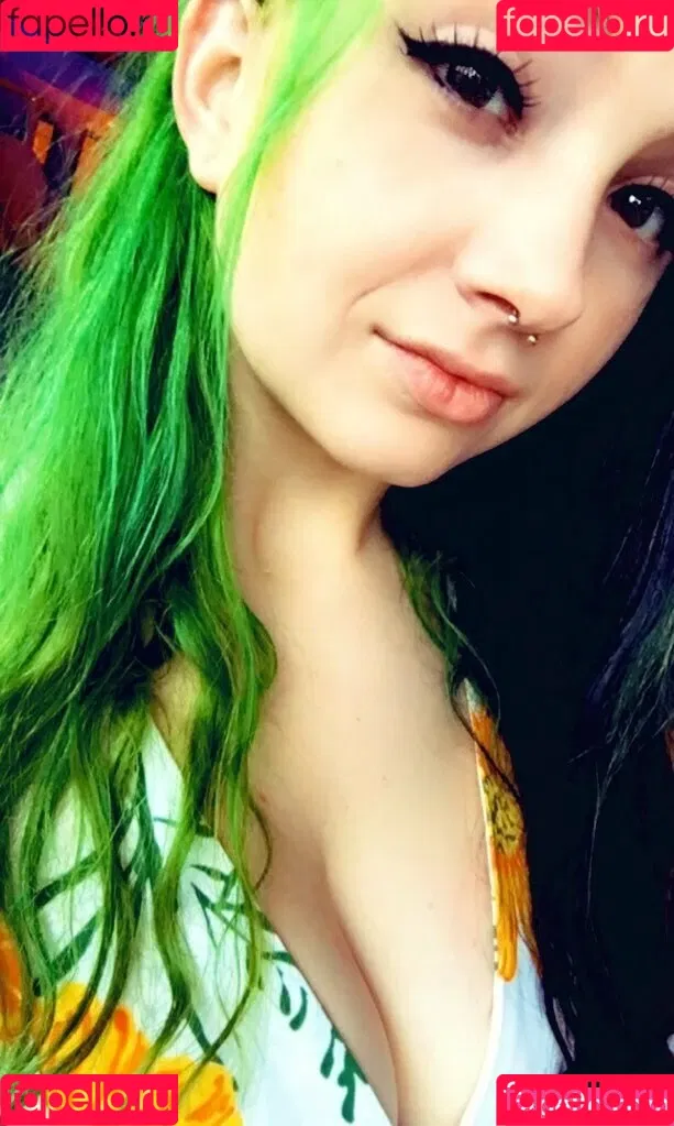 Empresselfiie Onlyfans Photo Gallery 