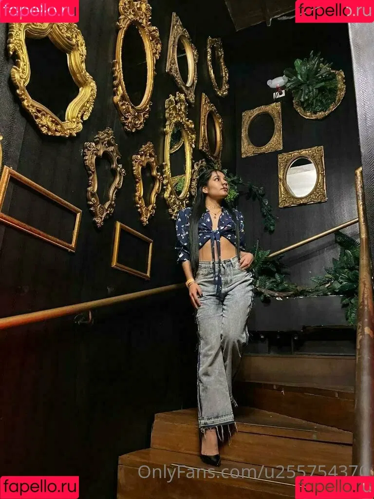 mariamarquez495 Onlyfans Photo Gallery 
