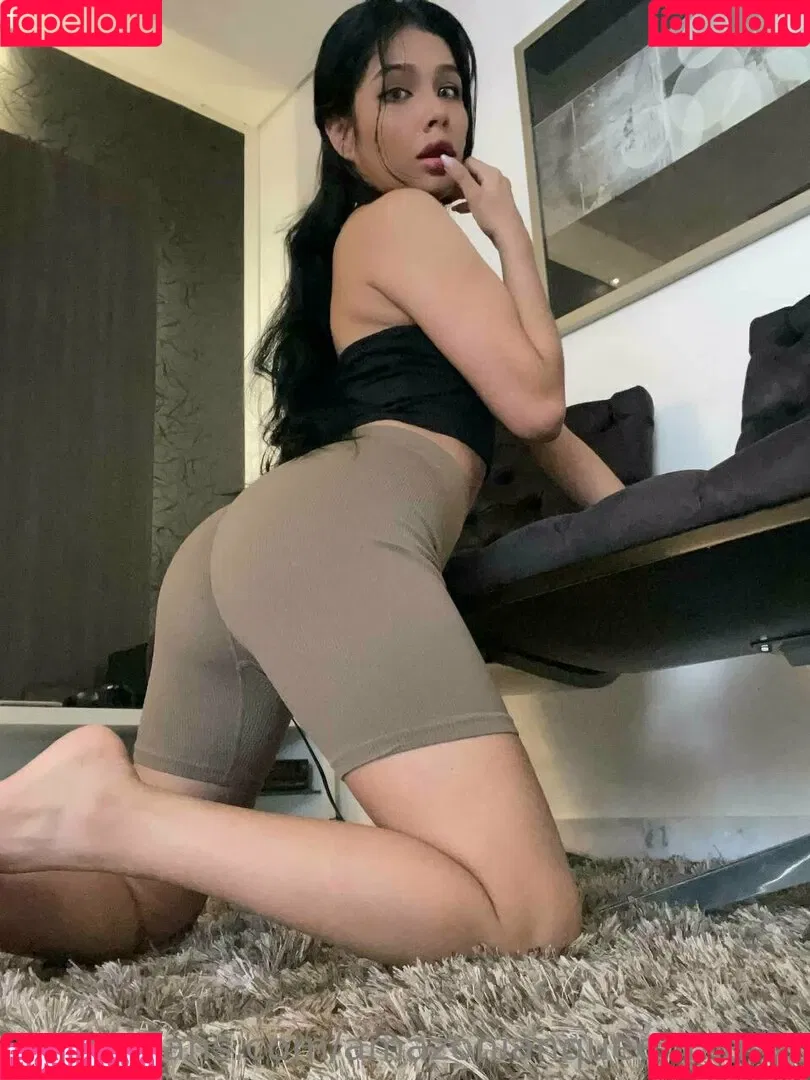 mariamarquez495 Onlyfans Photo Gallery 
