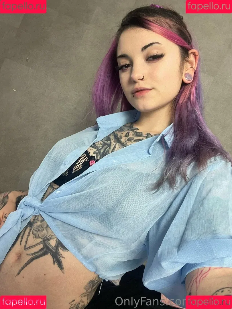 Gloom Onlyfans Photo Gallery 