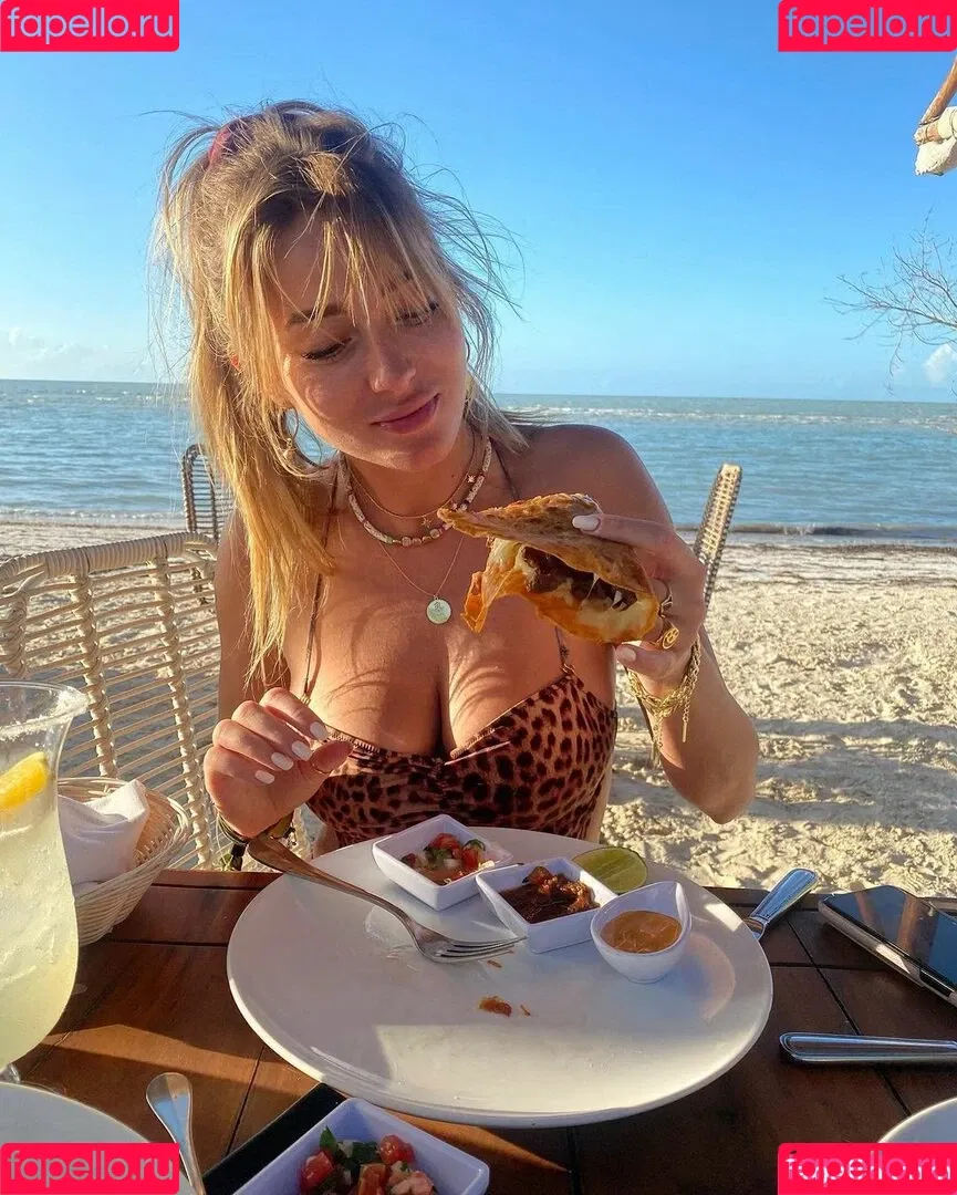 Marcelina Zawadzka Onlyfans Photo Gallery 