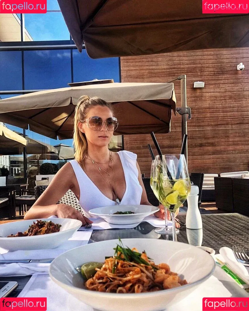 Marcelina Zawadzka Onlyfans Photo Gallery 