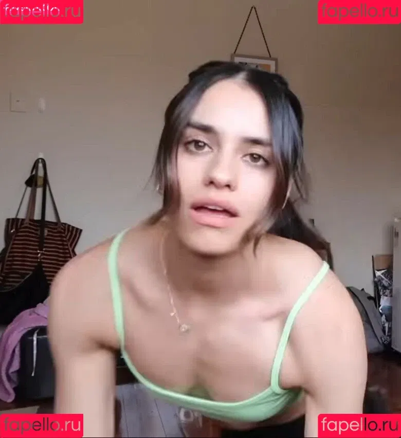 Imogen Russell Onlyfans Photo Gallery 