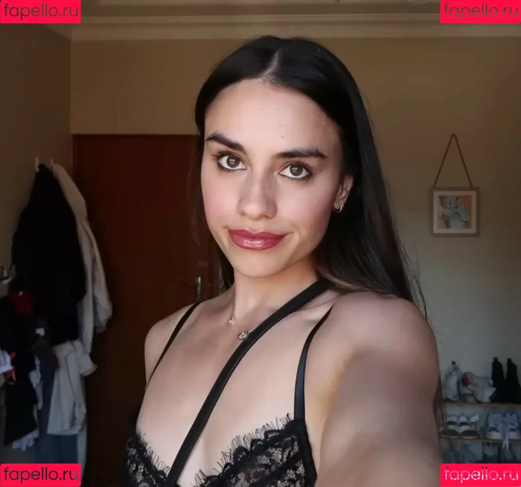 Imogen Russell Onlyfans Photo Gallery 