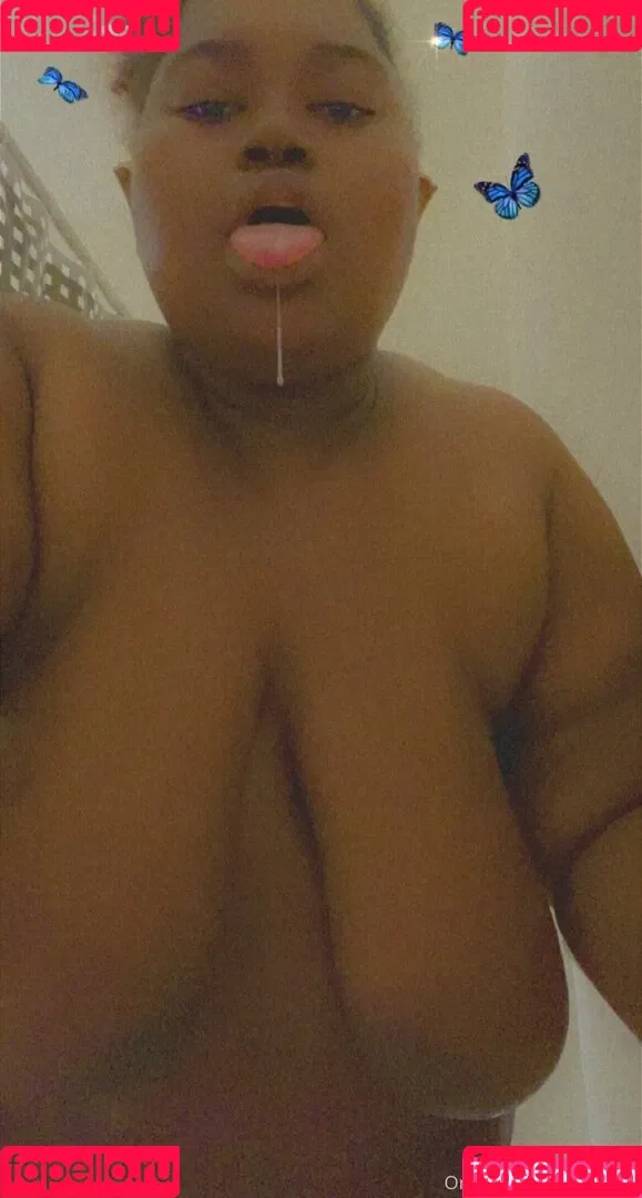 nayizx3 Onlyfans Photo Gallery 