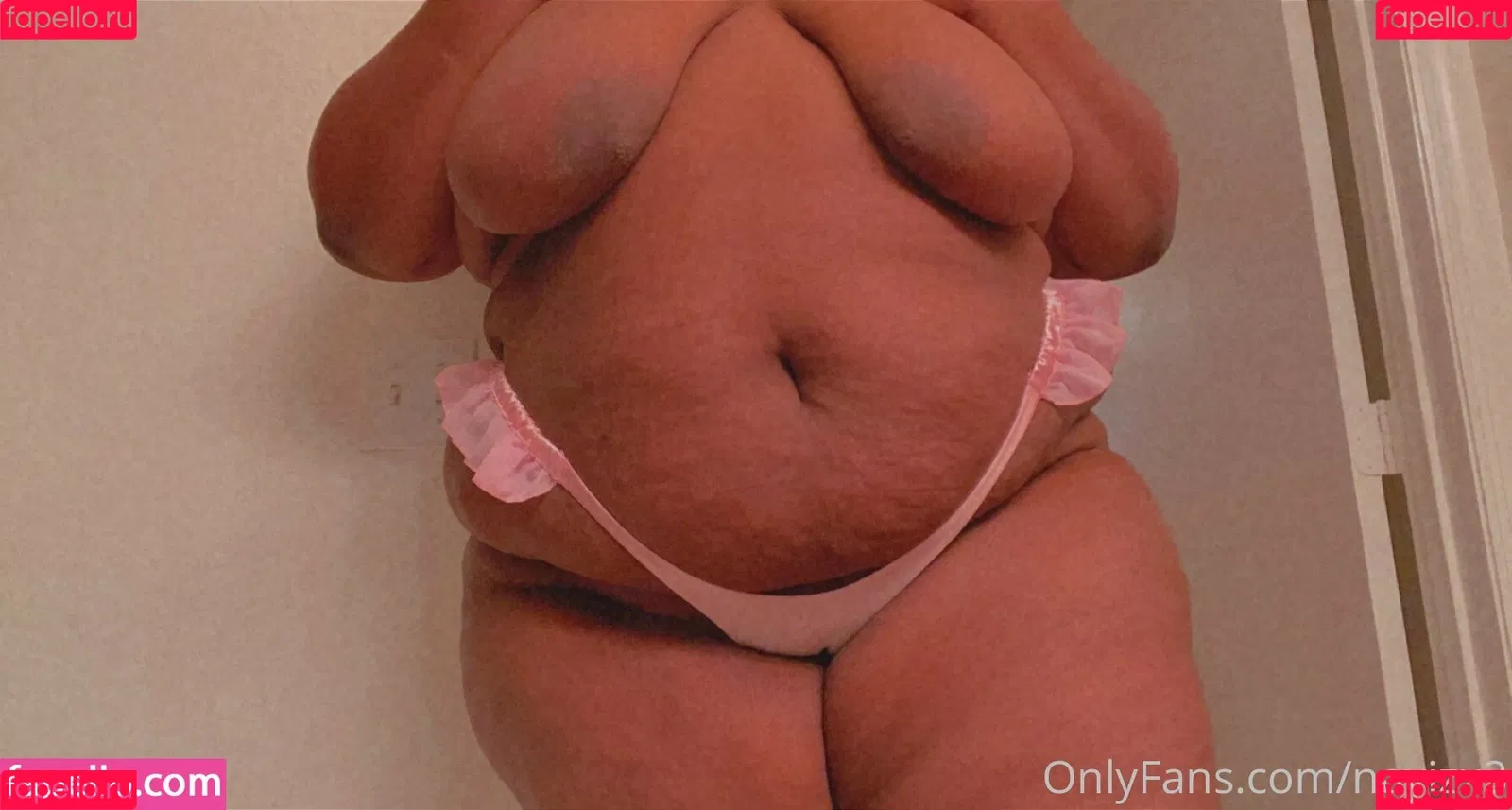 nayizx3 Onlyfans Photo Gallery 