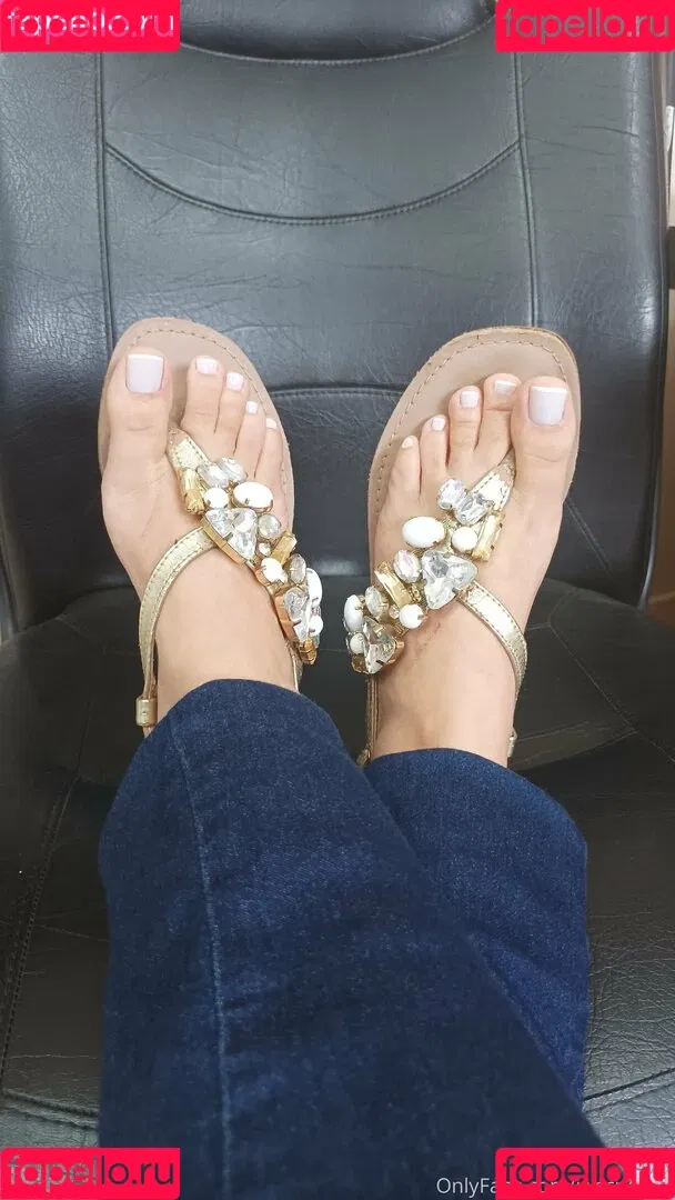 isiscristine Onlyfans Photo Gallery 