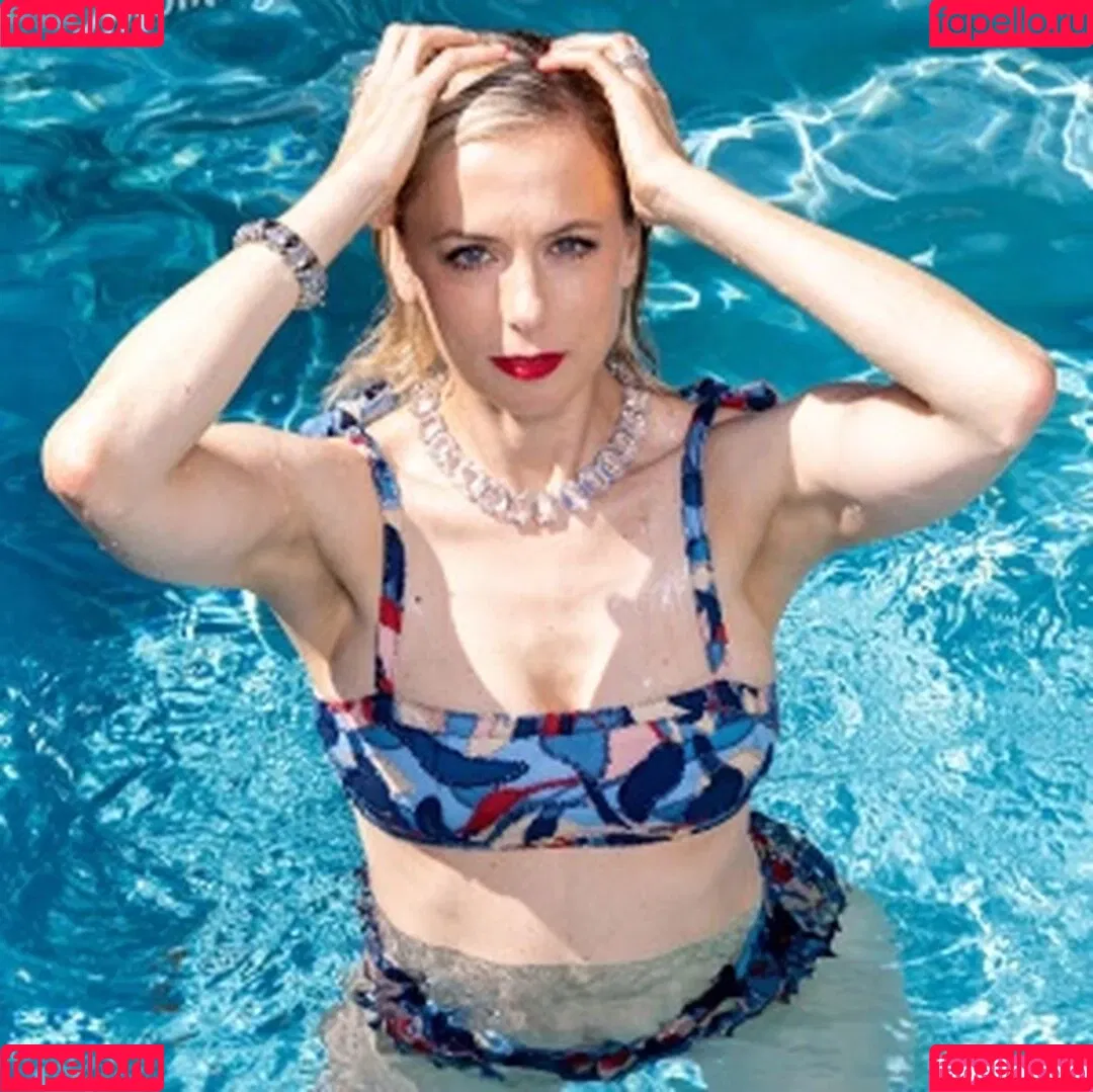 Iliza Shlesinger Onlyfans Photo Gallery 