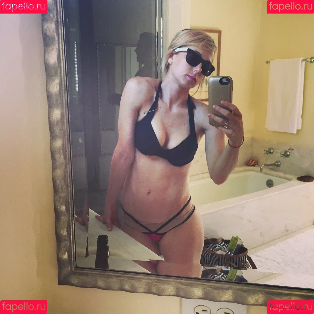 Iliza Shlesinger Onlyfans Photo Gallery 