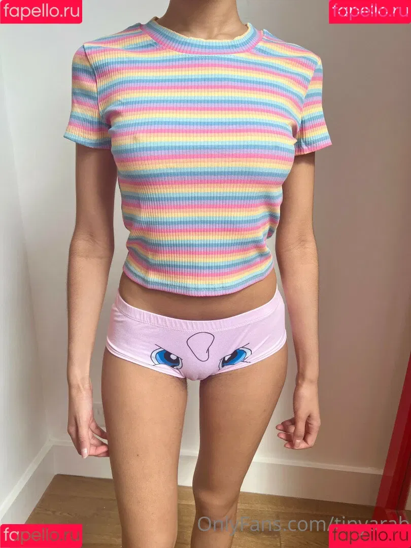 Tinyarab Onlyfans Photo Gallery 