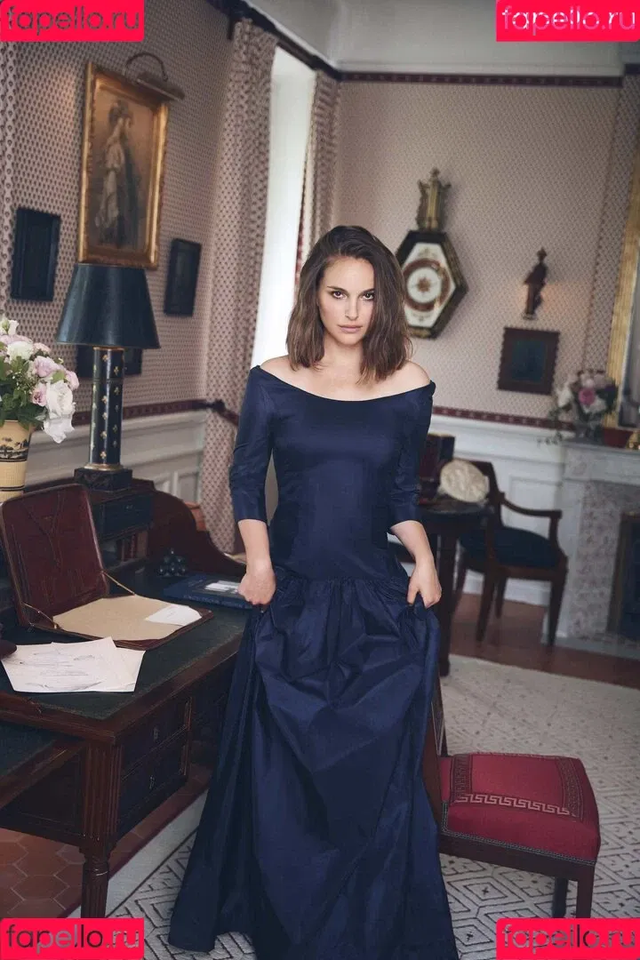 Natalie Portman Onlyfans Photo Gallery 