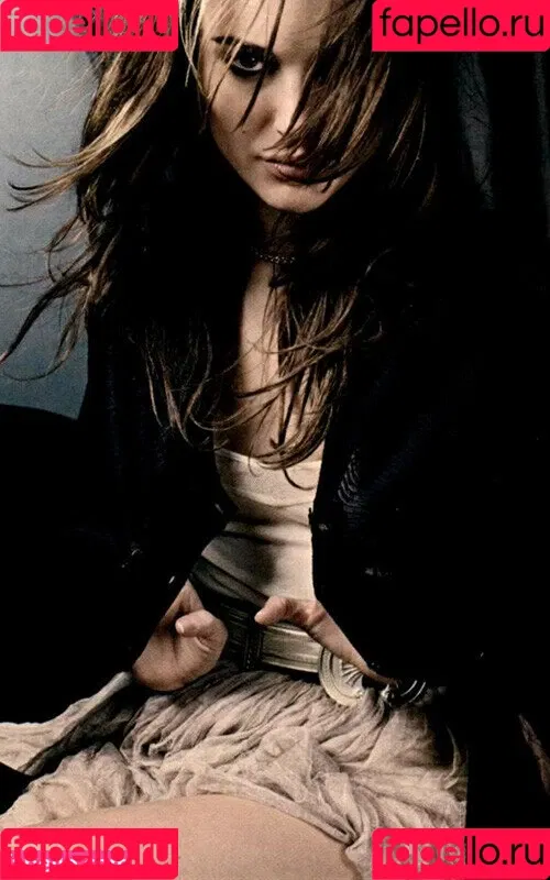 Natalie Portman Onlyfans Photo Gallery 