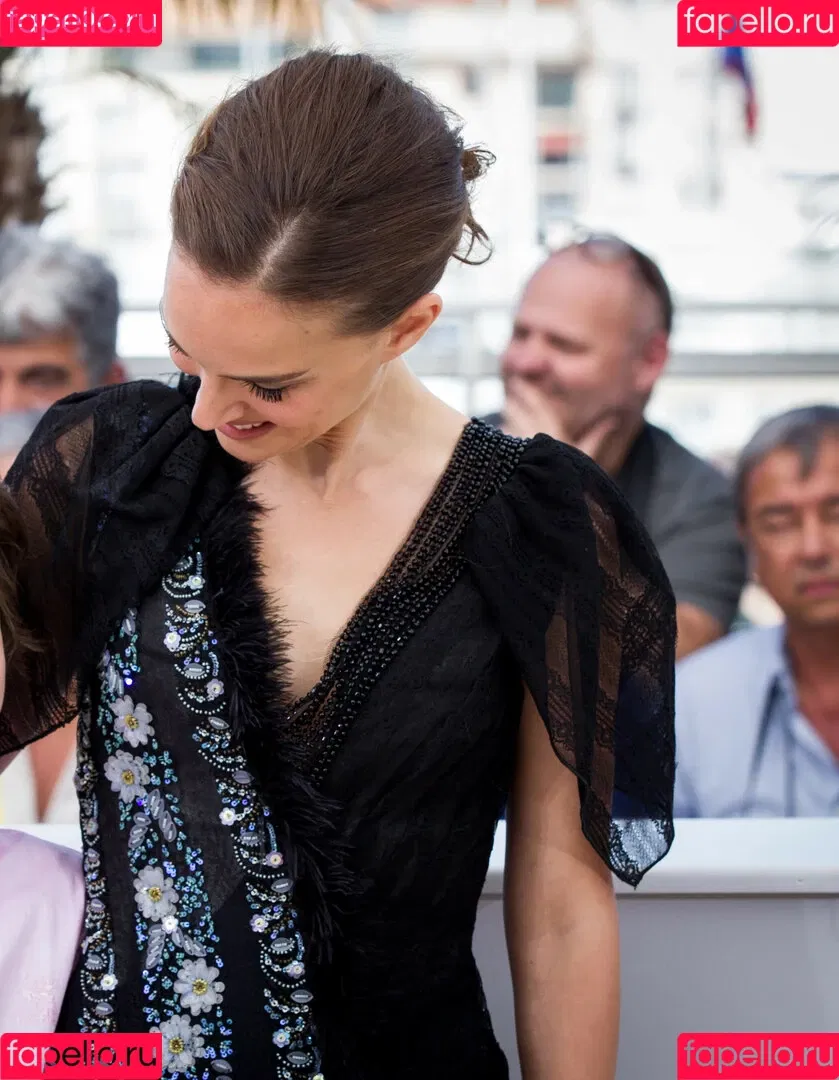 Natalie Portman Onlyfans Photo Gallery 