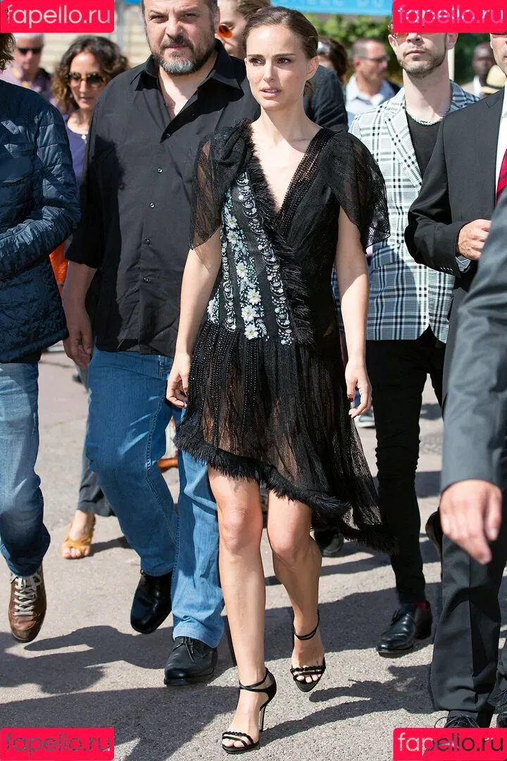 Natalie Portman Onlyfans Photo Gallery 