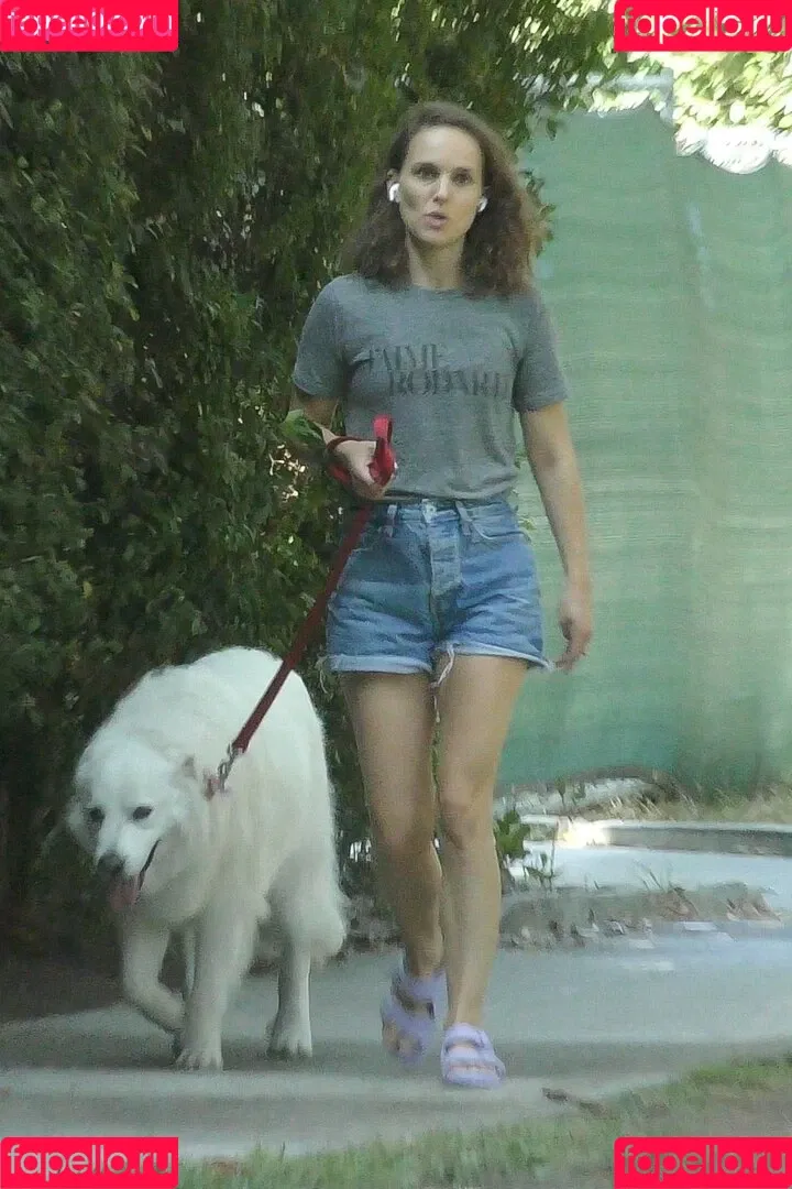 Natalie Portman Onlyfans Photo Gallery 