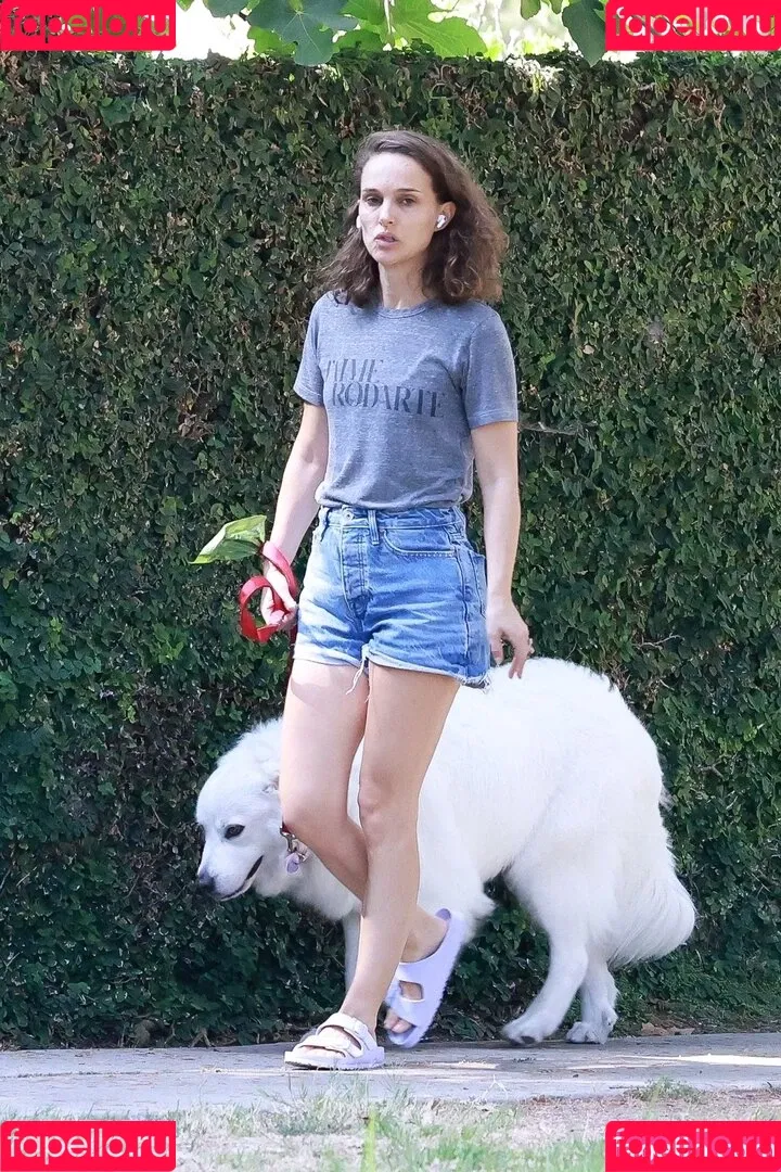 Natalie Portman Onlyfans Photo Gallery 