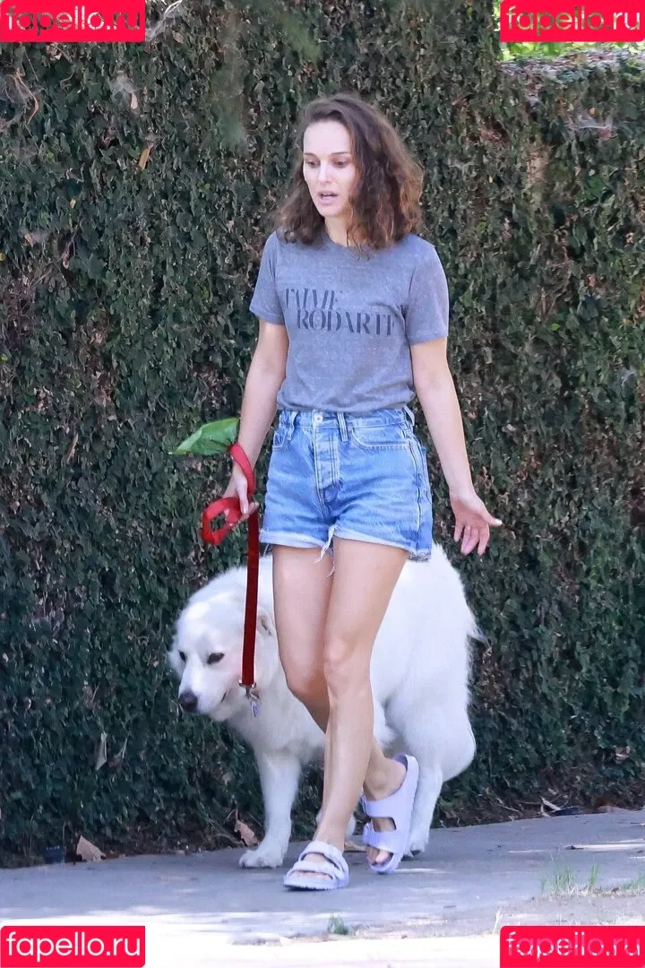 Natalie Portman Onlyfans Photo Gallery 