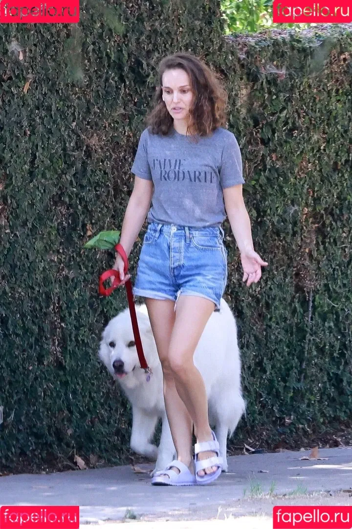 Natalie Portman Onlyfans Photo Gallery 