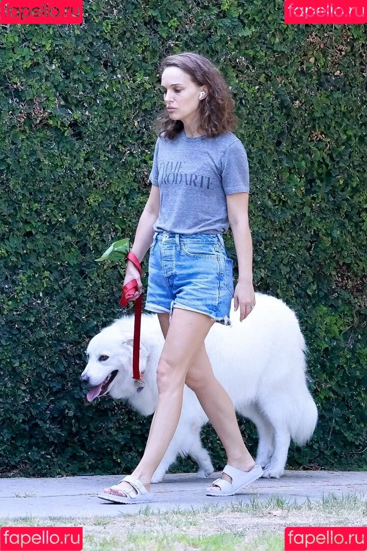 Natalie Portman Onlyfans Photo Gallery 