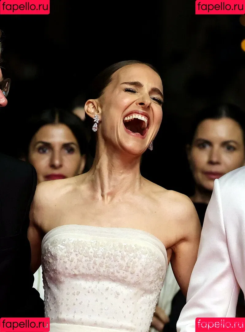 Natalie Portman Onlyfans Photo Gallery 