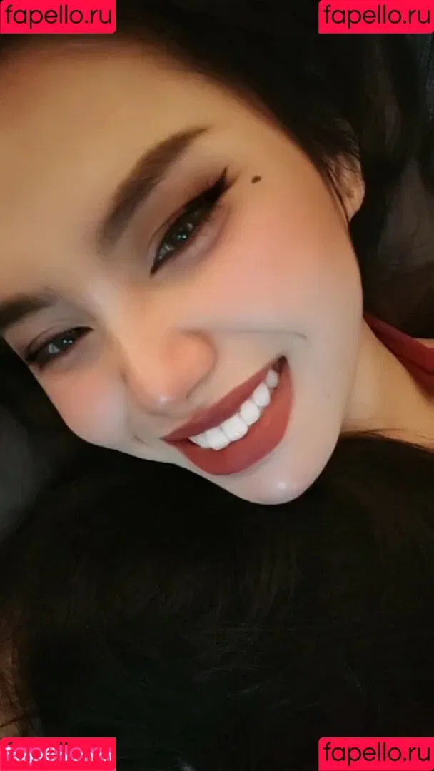 Mona_Lisa69x Onlyfans Photo Gallery 