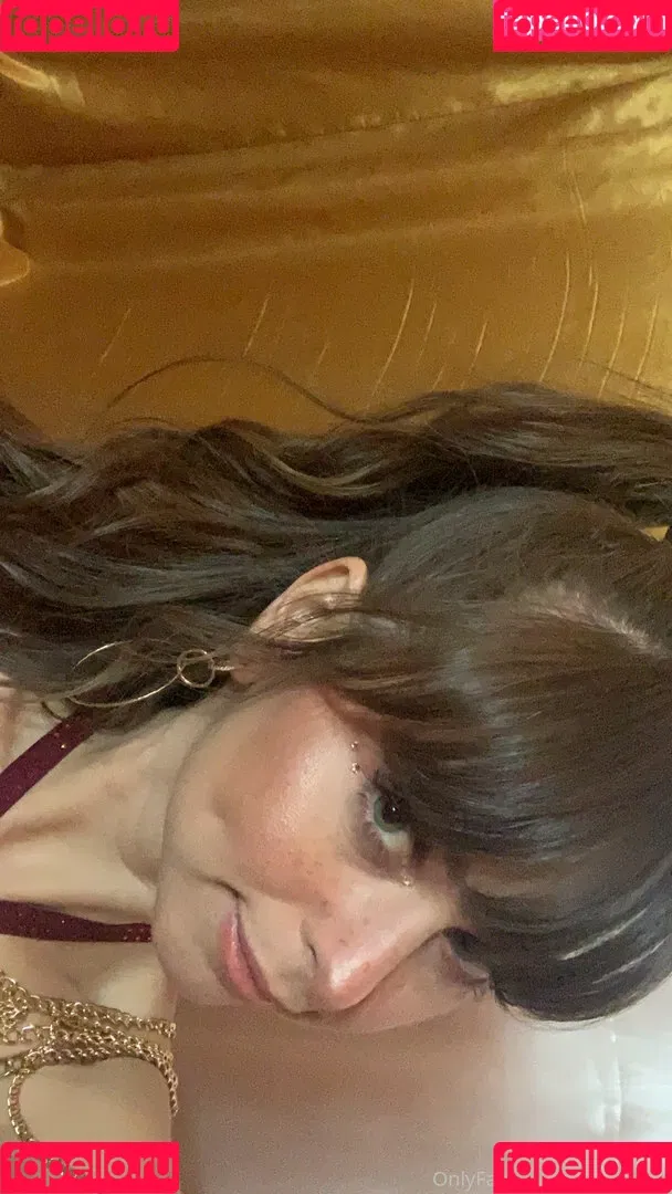 fairyanaaa Onlyfans Photo Gallery 
