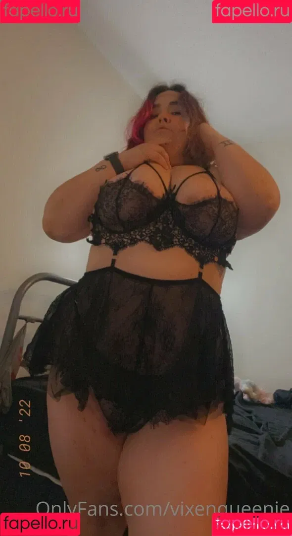 vixenqueenie Onlyfans Photo Gallery 