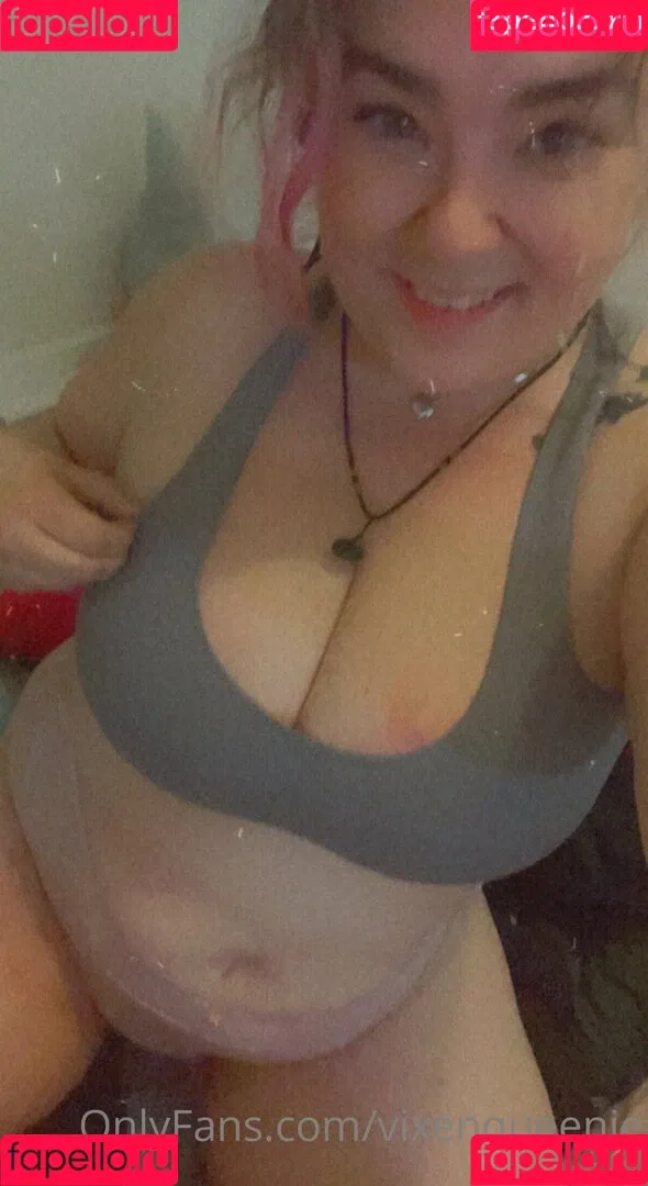 vixenqueenie Onlyfans Photo Gallery 