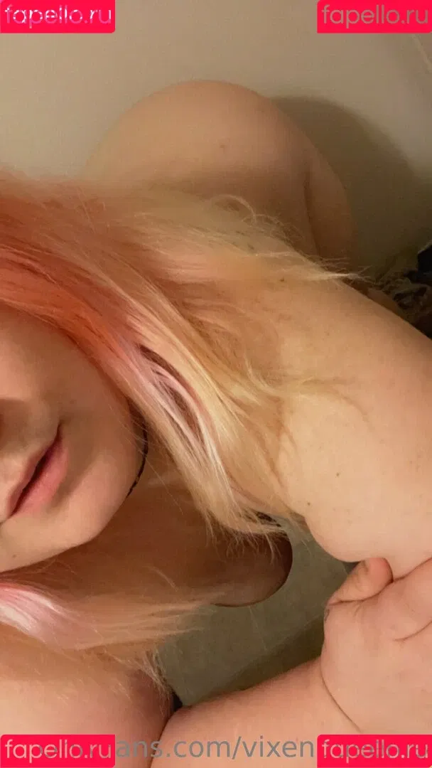 vixenqueenie Onlyfans Photo Gallery 