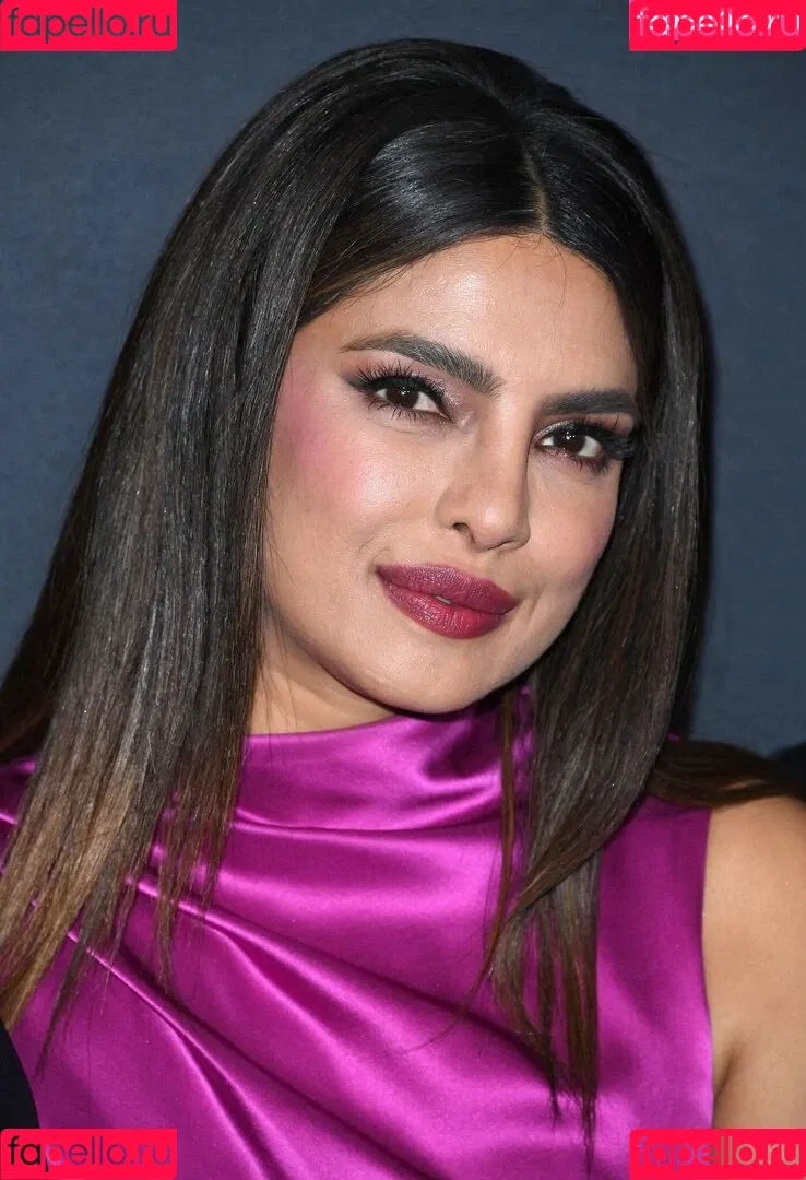 Priyanka Chopra Onlyfans Photo Gallery 