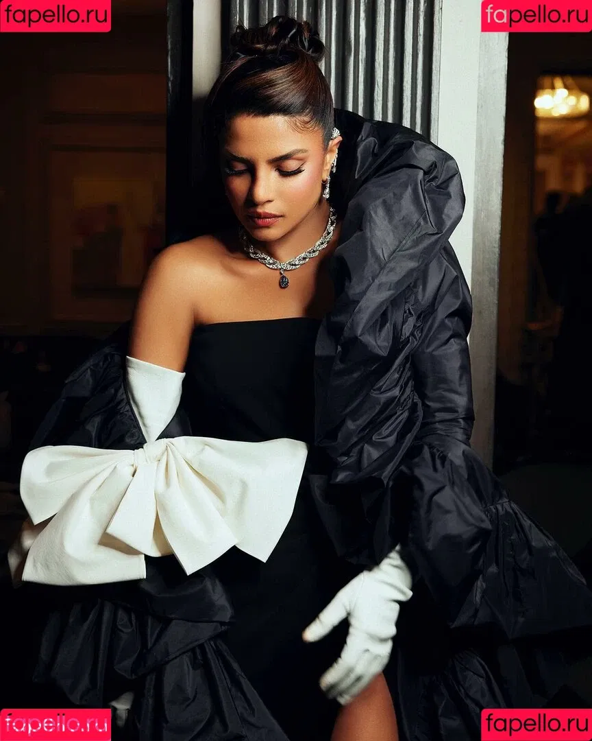 Priyanka Chopra Onlyfans Photo Gallery 