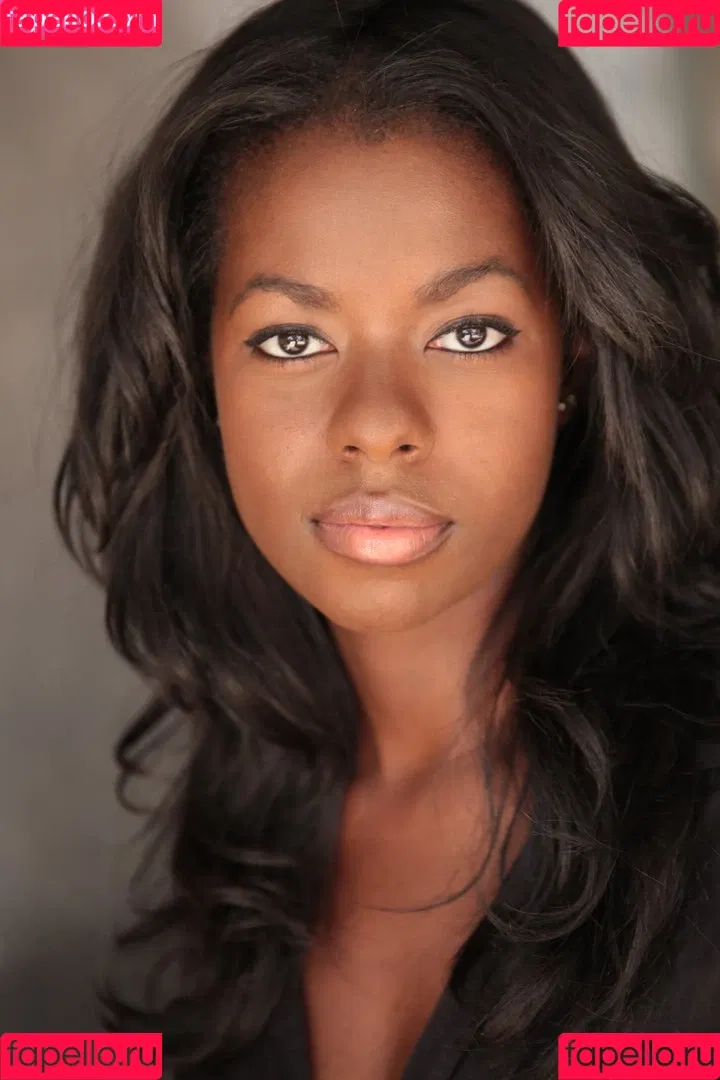 Camille Winbush Onlyfans Photo Gallery 