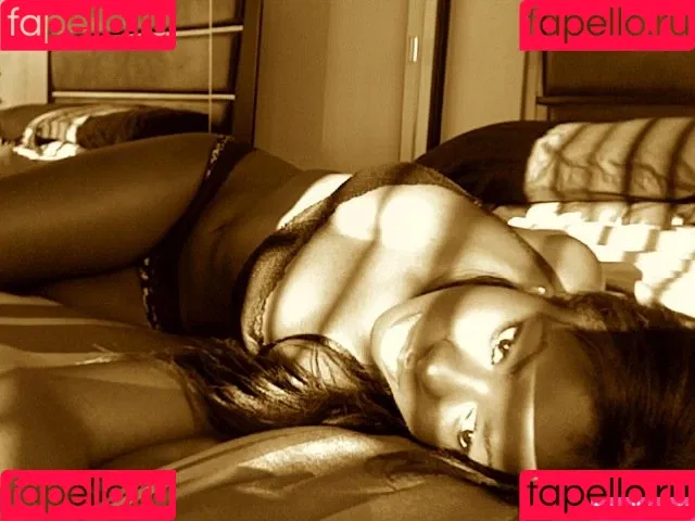 Camille Winbush Onlyfans Photo Gallery 