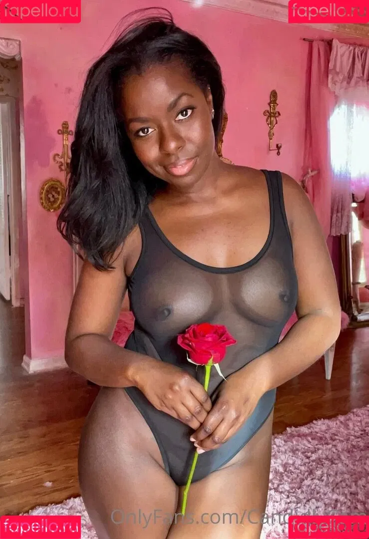 Camille Winbush Onlyfans Photo Gallery 