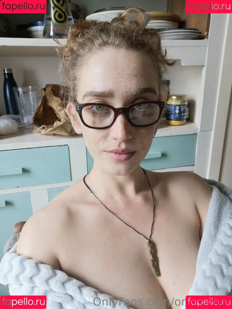onasinova Onlyfans Photo Gallery 
