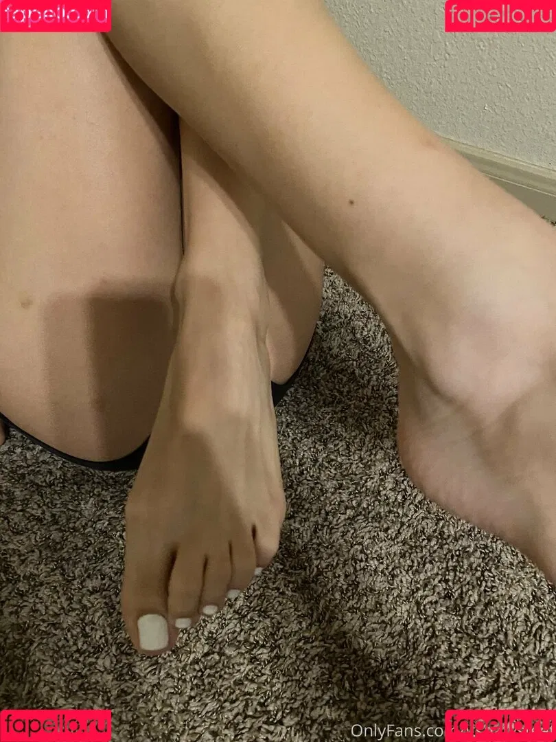 Itsnatysfeet Onlyfans Photo Gallery 