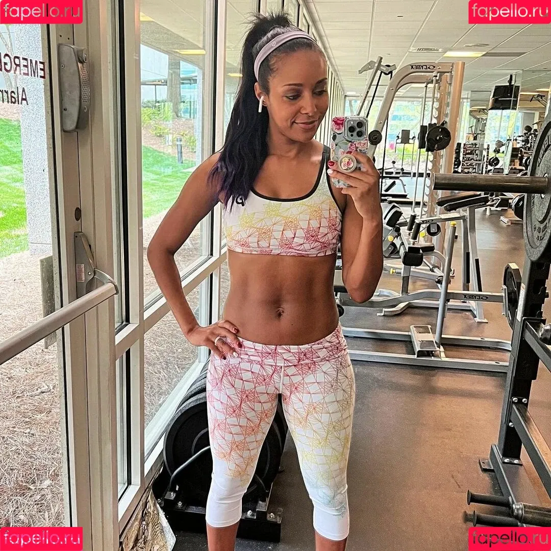Brandi Rhodes Onlyfans Photo Gallery 