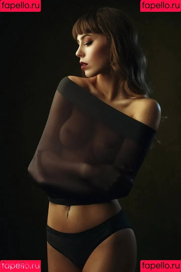 Michela Elley Onlyfans Photo Gallery 
