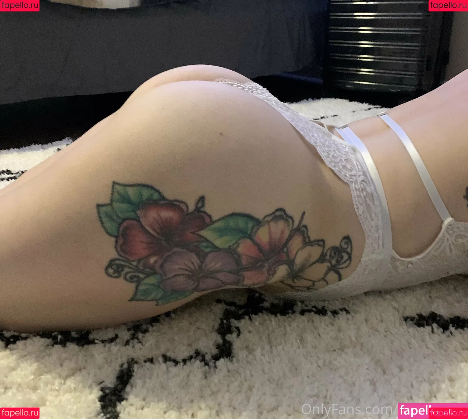 xosecretsaraxo Onlyfans Photo Gallery 