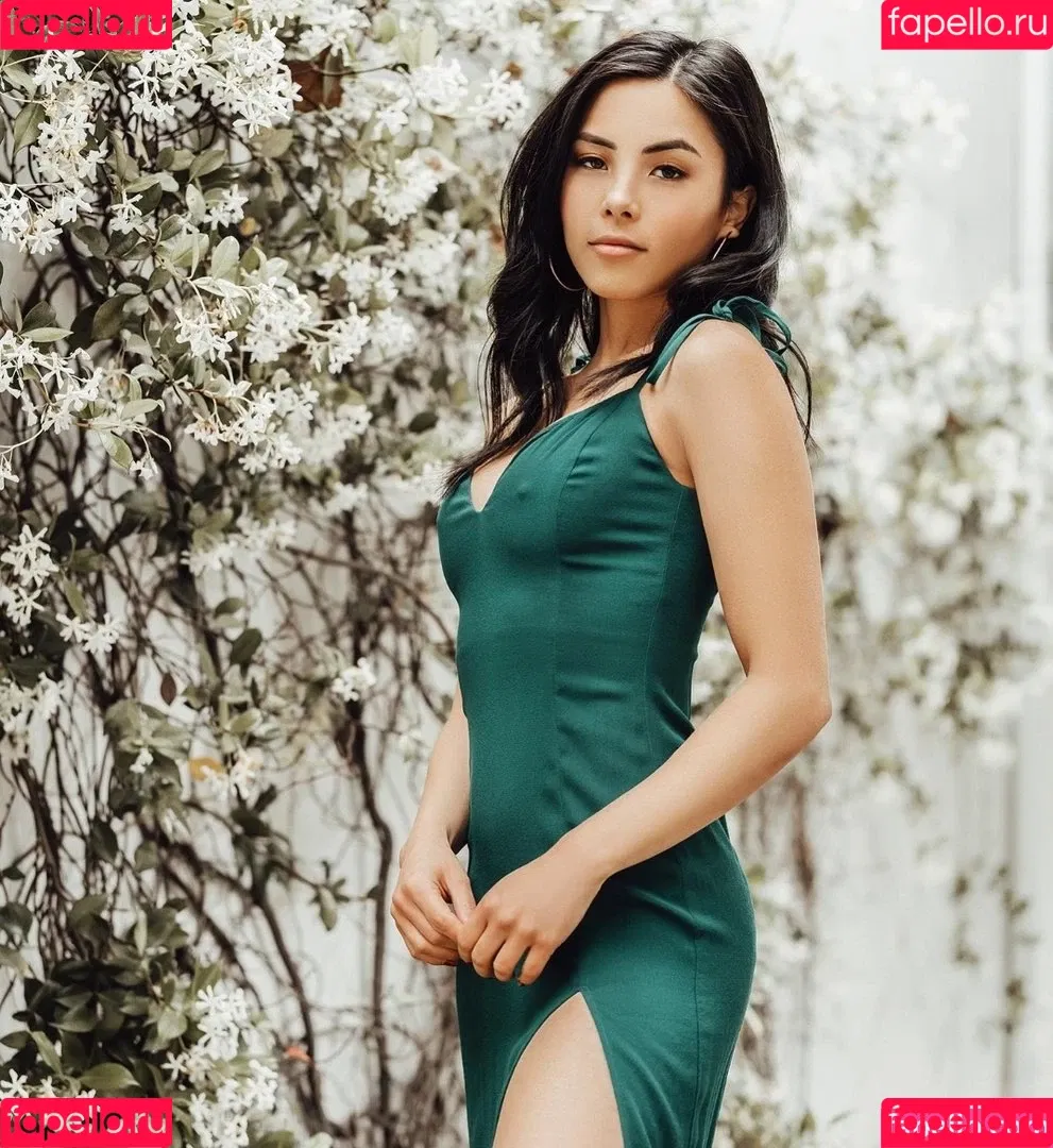 Anna Akana Onlyfans Photo Gallery 